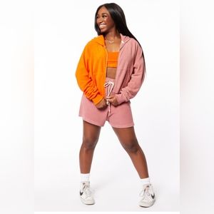 DONNI. Terry Roll Short in Rhubarb - SZ XS